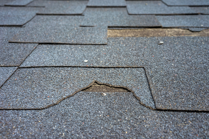 Recognizing the Warning Signs: When Your Roof Needs Repairs