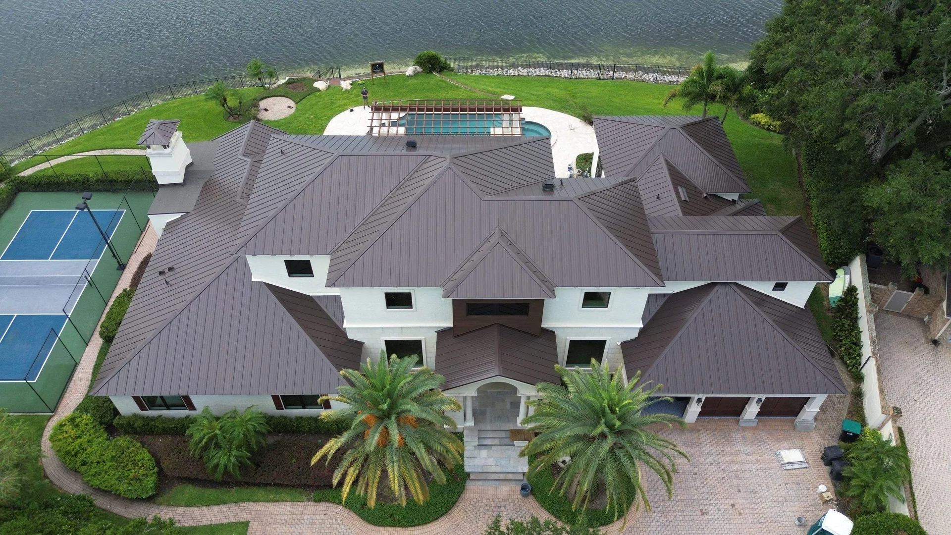 Gold Key Roofing metal roof project in Conway, Florida