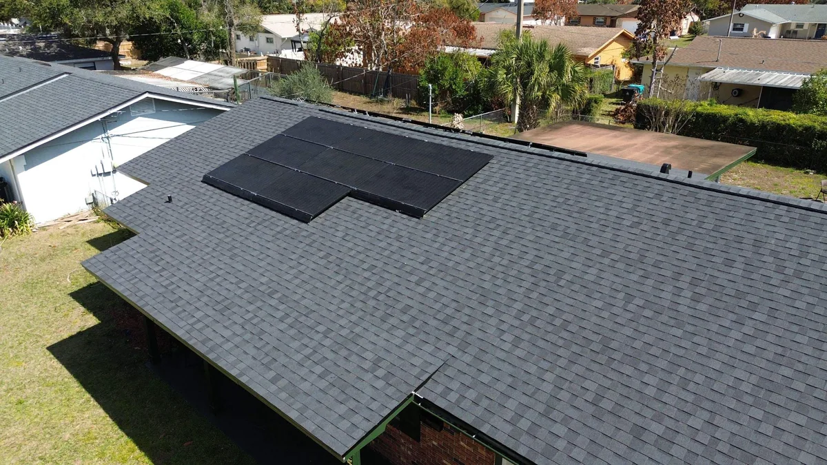 Gold Key Roofing shingle roof project from the company's project gallery