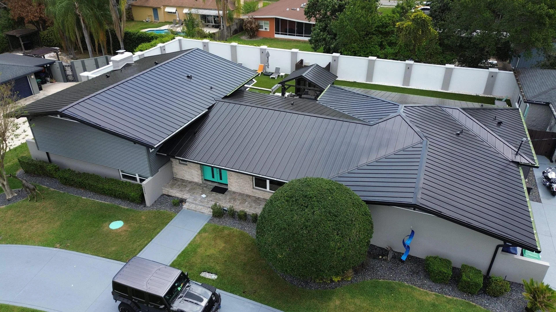 Gold Key Roofing metal roof project from the company's project gallery